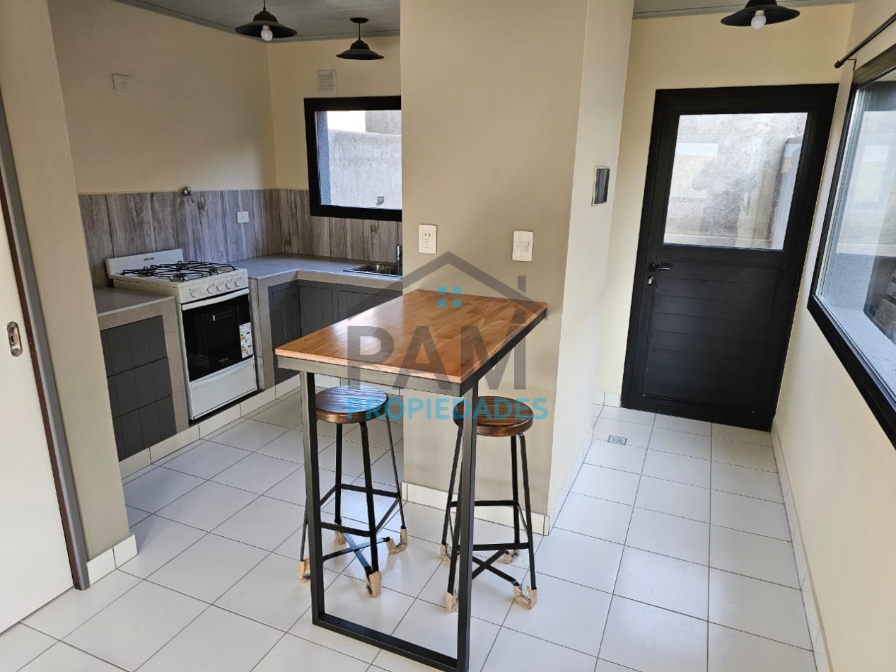 ALQUILER DE DUPLEX A ESTRENAR DE TRES AMBIENTES