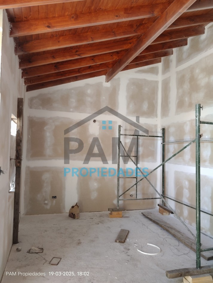 VENTA DE DOS PH A ESTRENAR DE 4 AMBIENTES