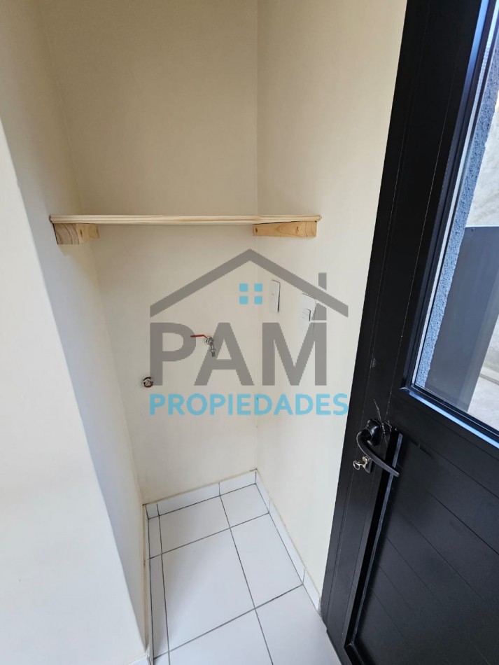 ALQUILER DE DUPLEX A ESTRENAR DE TRES AMBIENTES