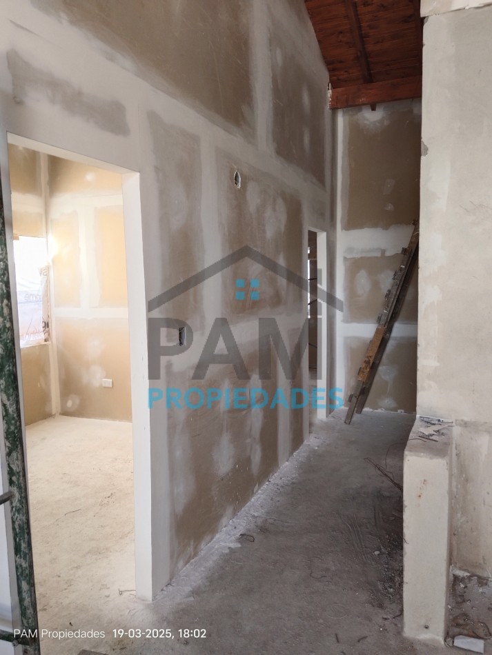 VENTA DE DOS PH A ESTRENAR DE 4 AMBIENTES